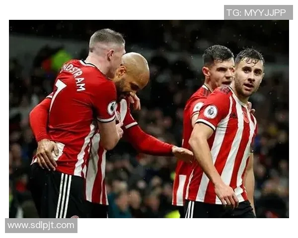 哈德斯菲尔德对阵雷丁精彩直播全程回顾与分析 哈德斯菲尔德对阵雷丁精彩直播全程回顾与分析