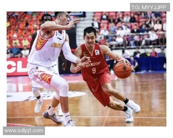 张庆鹏:从篮球场上的拼搏到人生舞台的绽放之路 张庆鹏:从篮球场上的拼搏到人生舞台的绽放之路